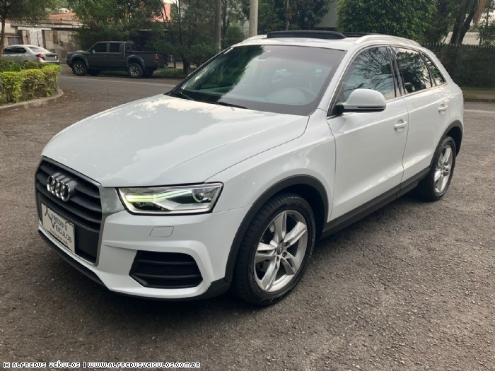 Audi Q3 AMBIENTE QUATTRO 2.0 TFSI 2015/2016